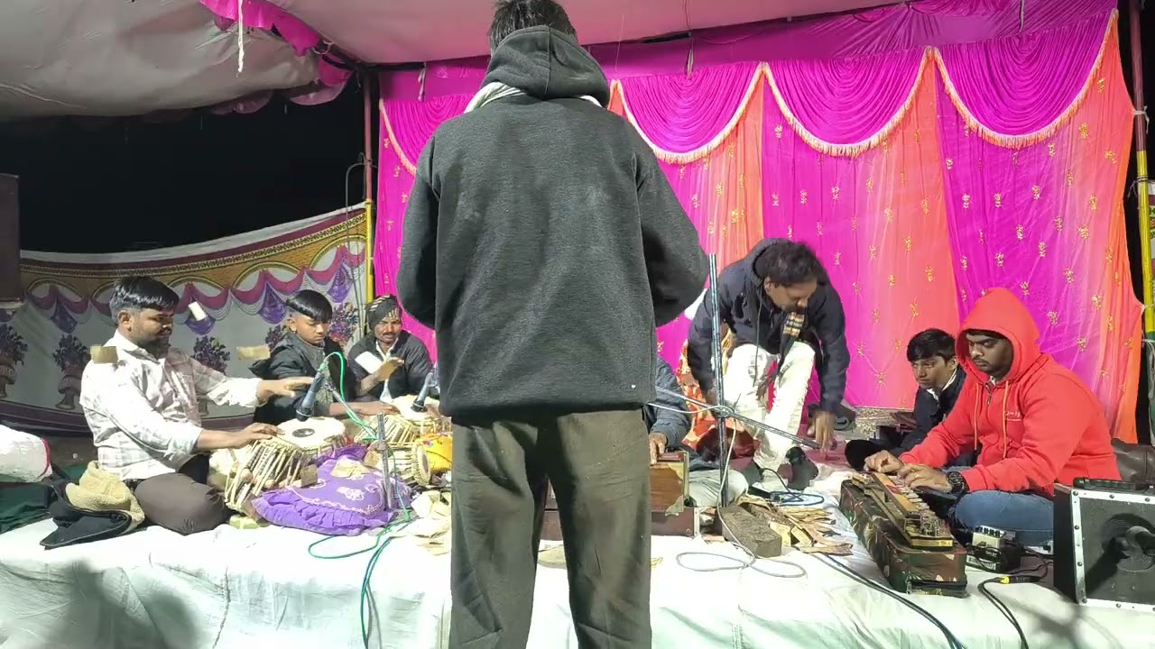|| જુગલબંધી|| બેડા ગામે શ્રદ્ધાંજલિ નિમીતે ભવ્ય સંતવાણી #viralvideo #duet #dayro #ભજન #સંતવાણી 