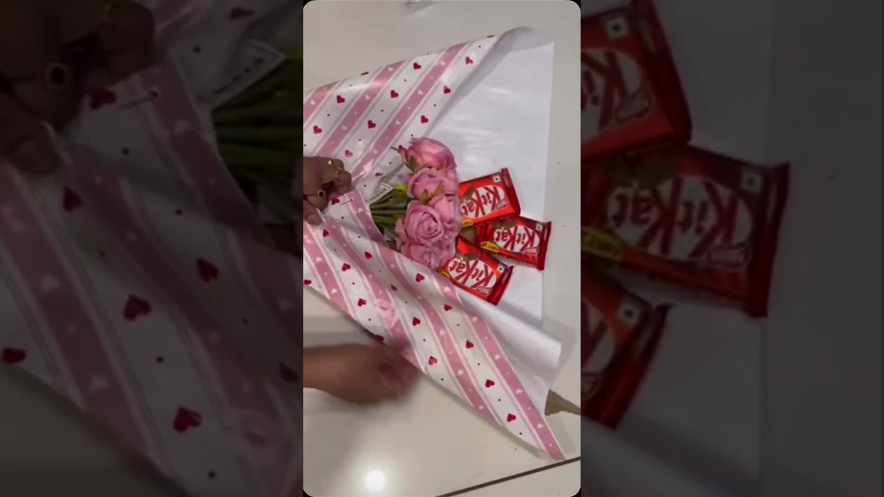 Velentine day special bouquet 💐 with flowers and chocolate 🍫❤️