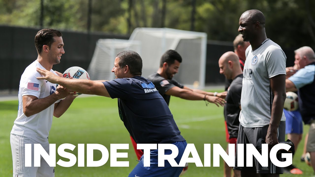 Patrick Vieira plays soccer tennis, trains FDNY/NYPD | INSIDE TRAINING 23