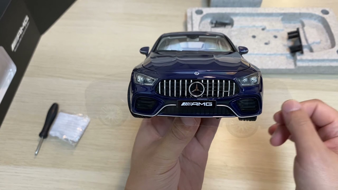 Realistic Mercedes-AMG GT 63 S 4MATIC+ 1:18 Scale Diecast Model