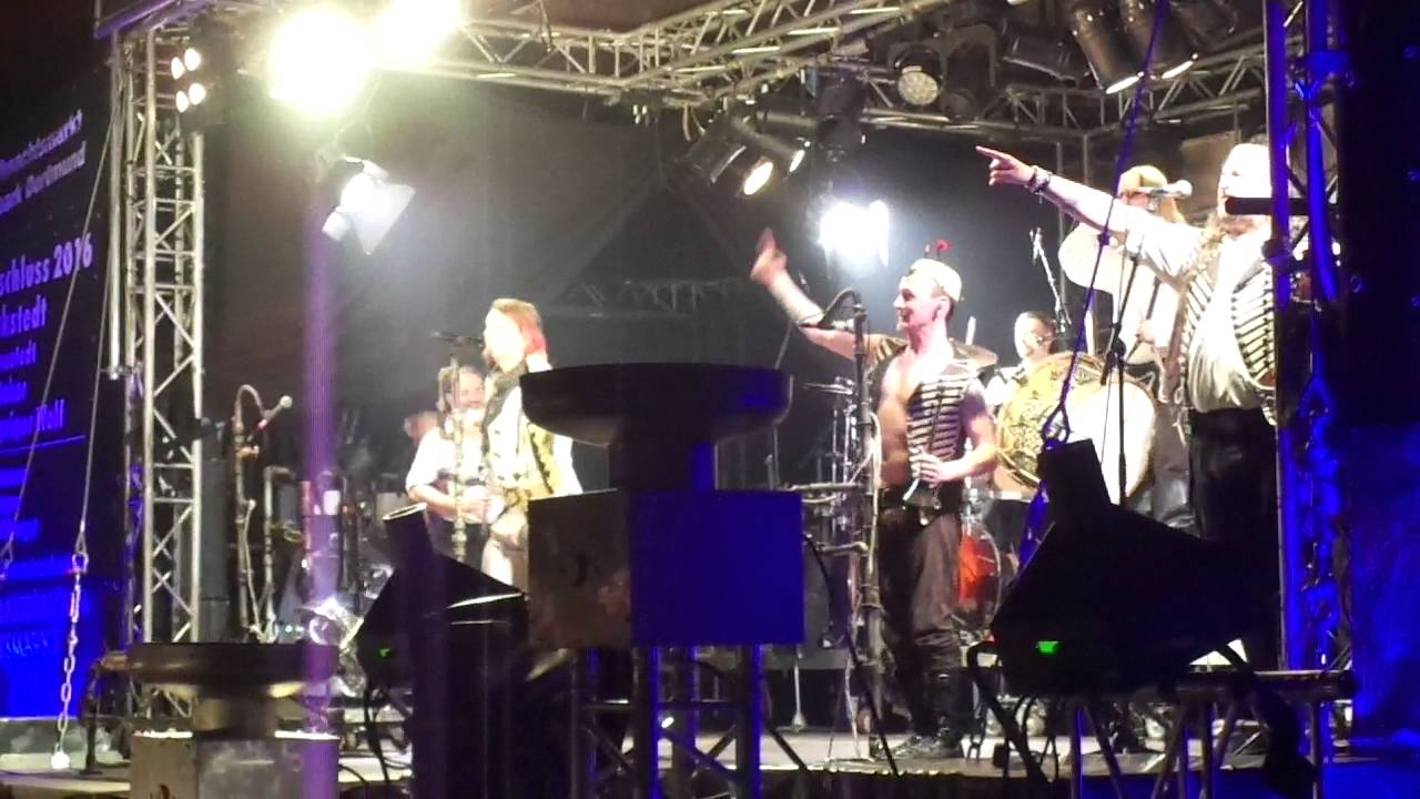 Saltatio Mortis - Biene Maja MPS Hohenlockstedt 01.10.2016