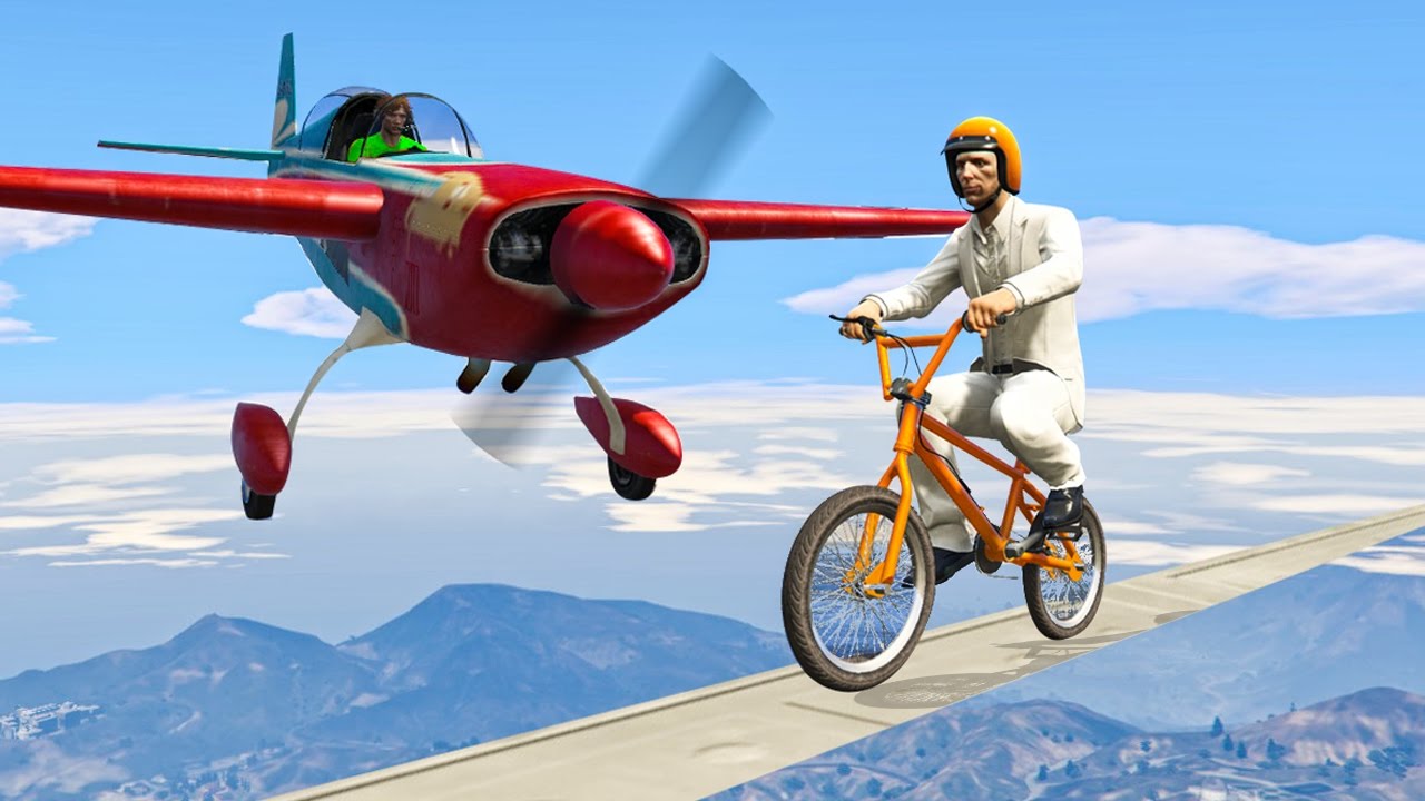 SKY HIGH BIKE TIGHTROPE + PLANES! (GTA 5 Funny Moments)