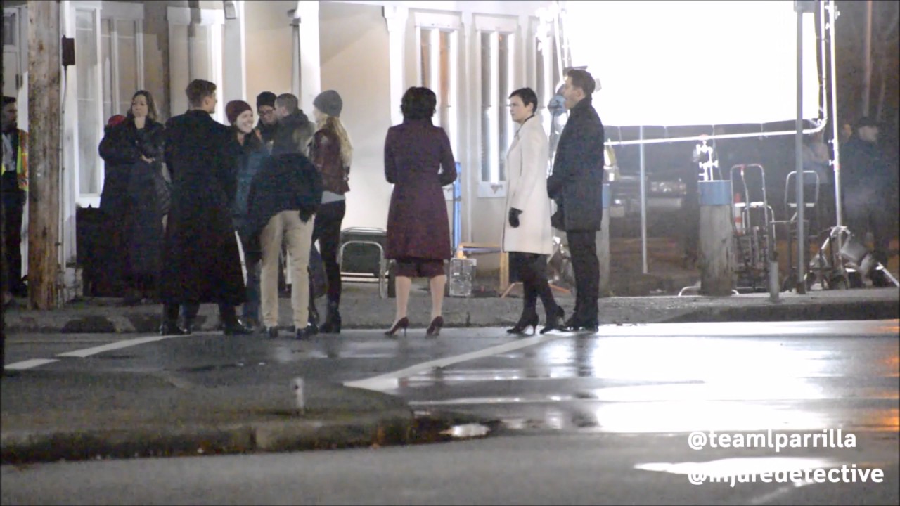 Lana Parrilla & Once Upon a Time cast on set 30/03/2017 Video 3