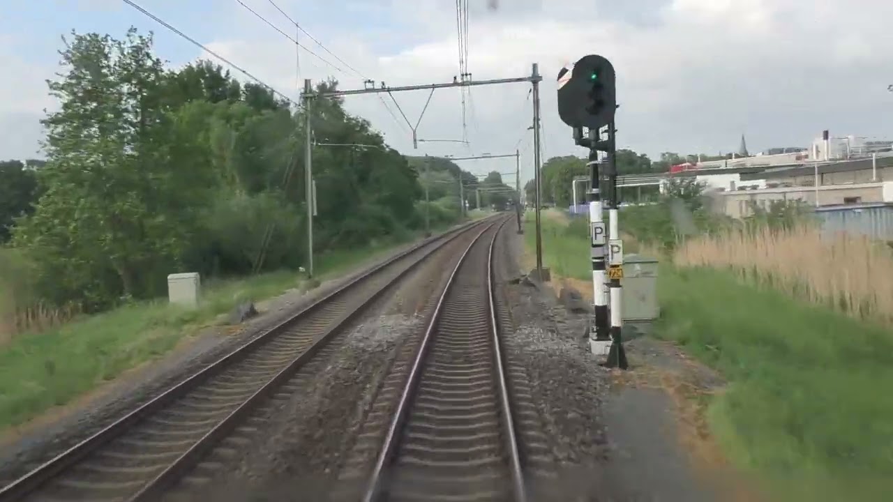 Поездка с машинистом поезда из Зволле в Розендаль. (без спидометра)