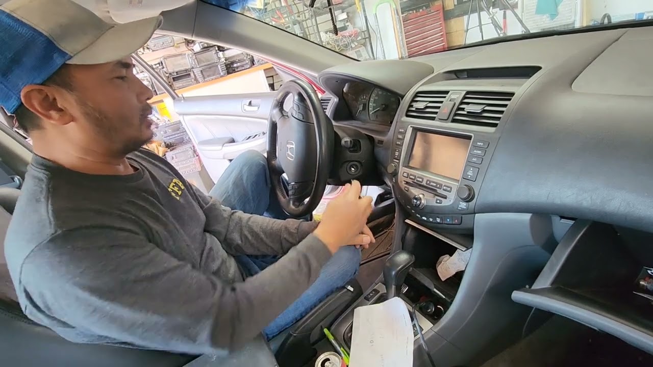 Honda Accord 03-07 radio navigation code error
