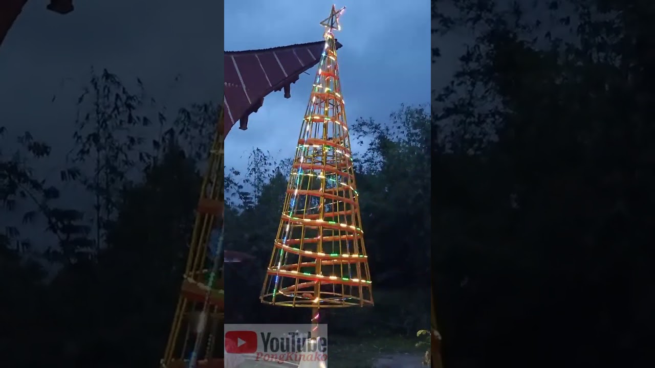 Pohon natal terbuat dari Bambu @Toraja