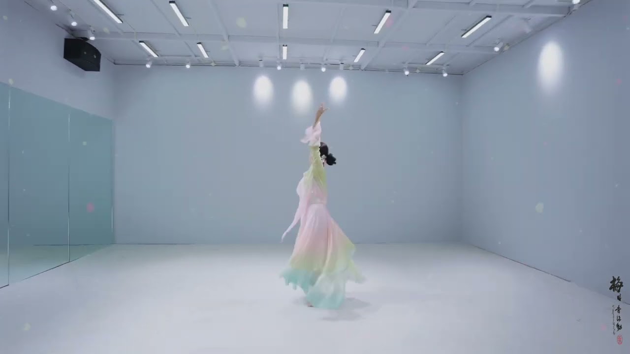 Múa Xuân Tam Nguyệt - Múa Cổ Trang TQ