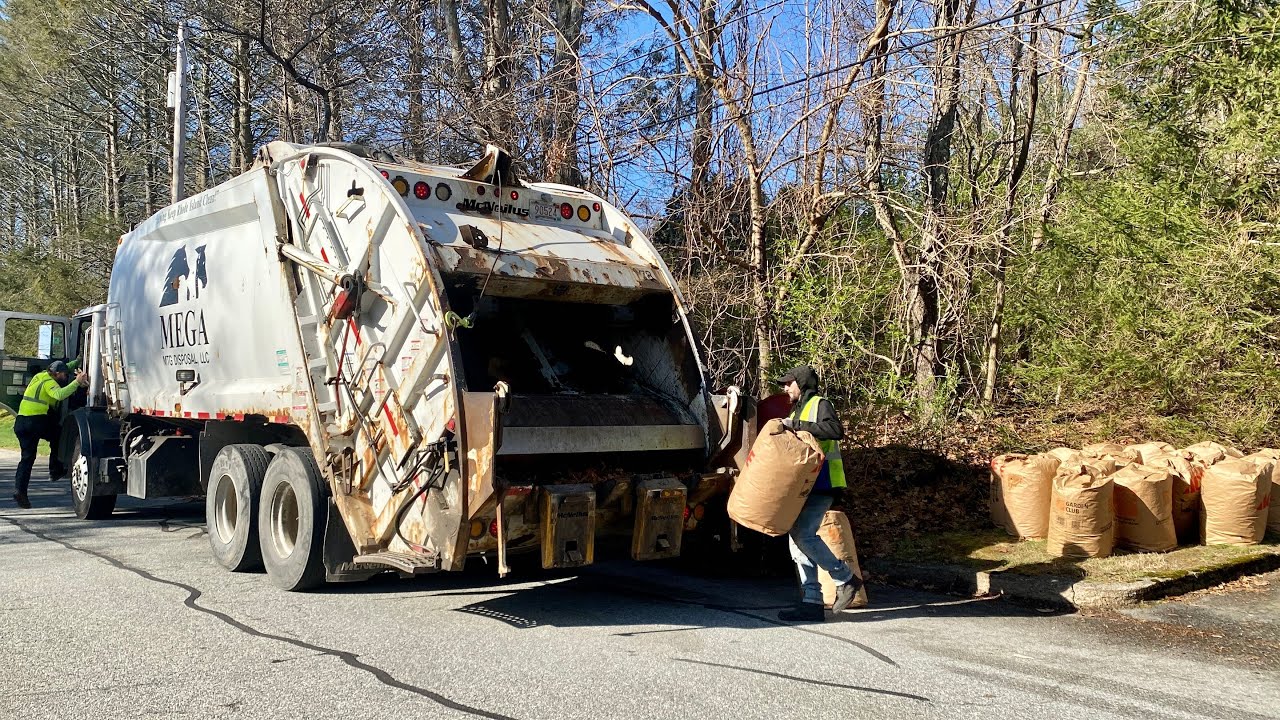 Mega Disposal’s First Yard Waste Pickup Of 2022