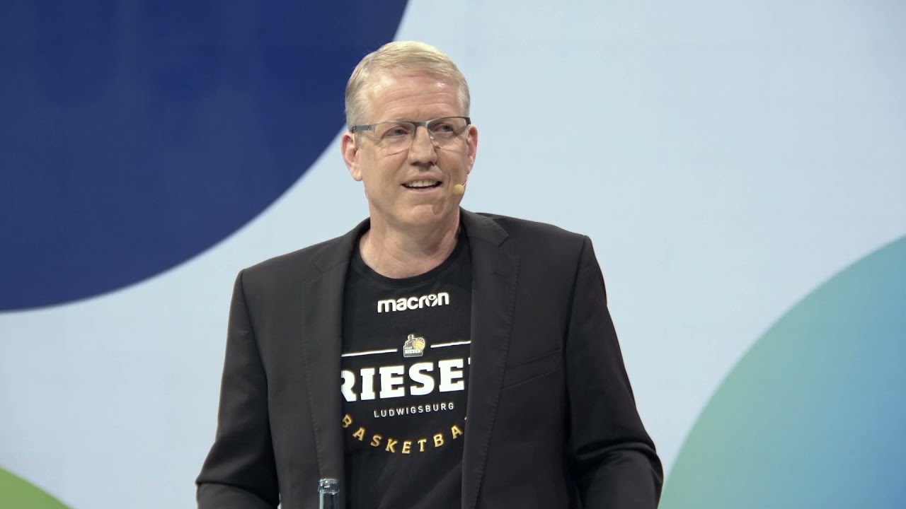 Keynote: John Patrick über Leadership, Teamchemie und Kultur