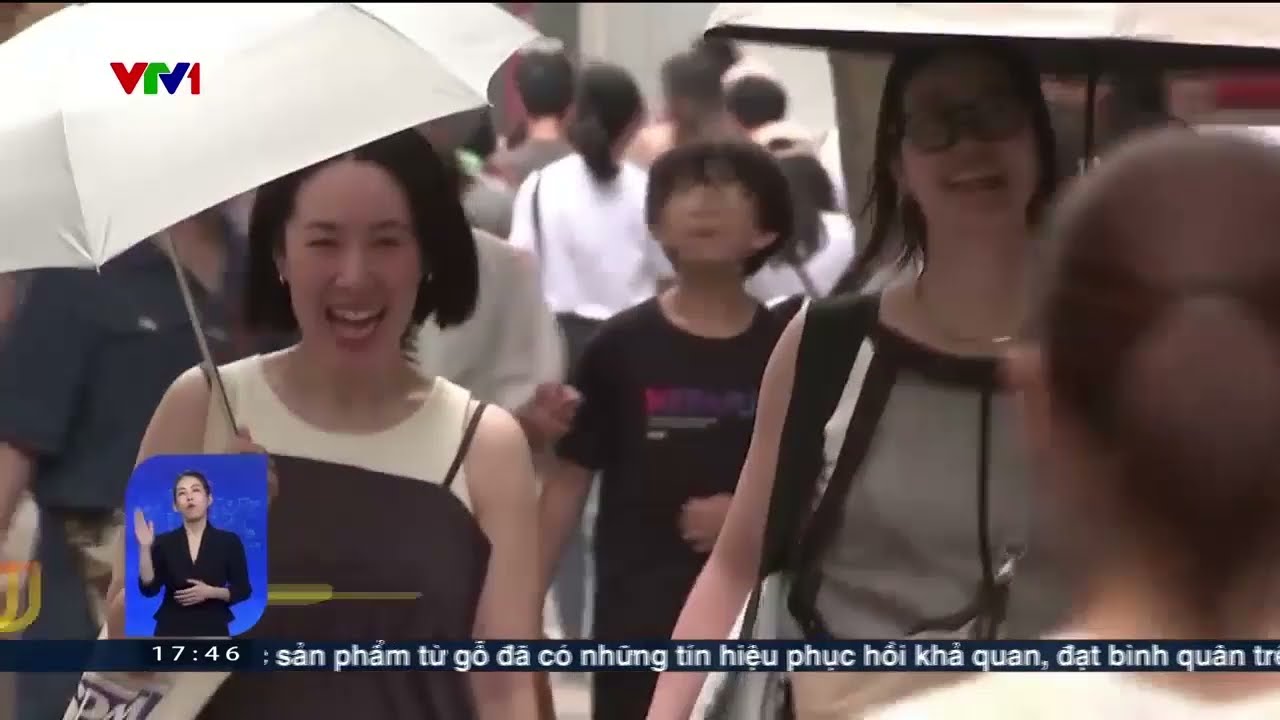 Xu hướng kết hôn muộn của các bạn trẻ Việt Nam | VTV24