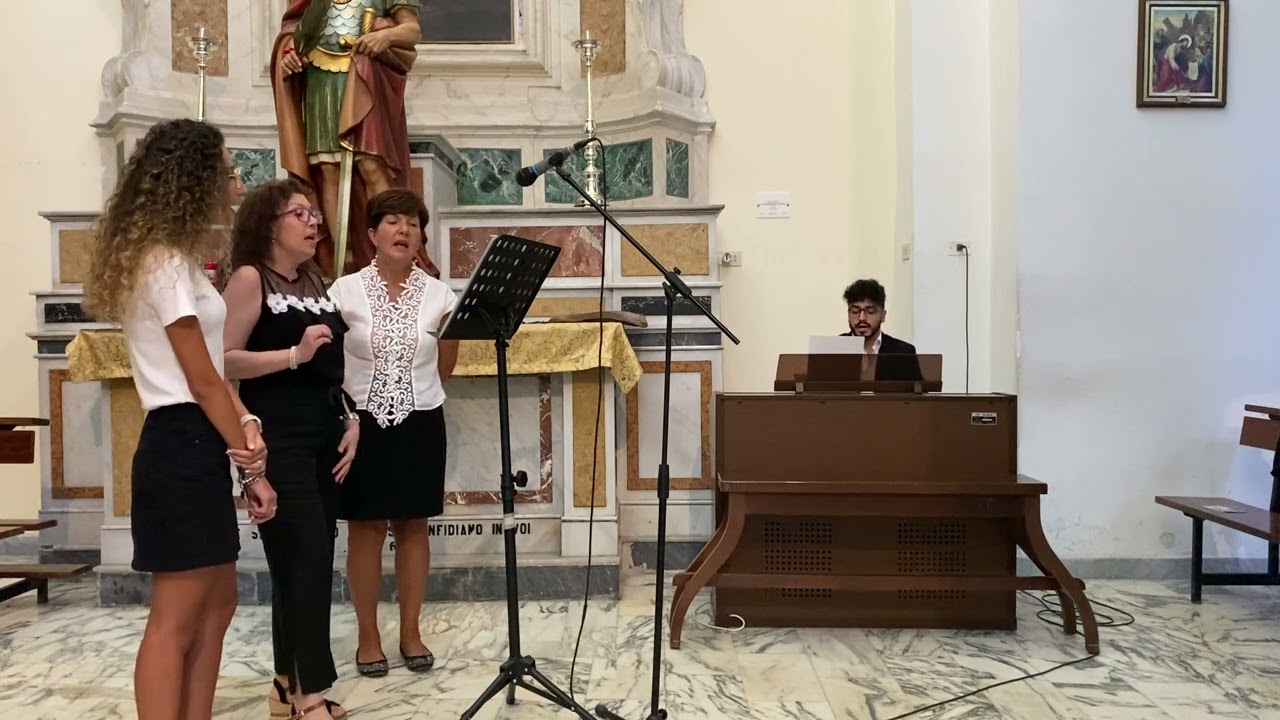 TE, AL CENTRO DEL MIO CUORE - Corale Voci per Dio