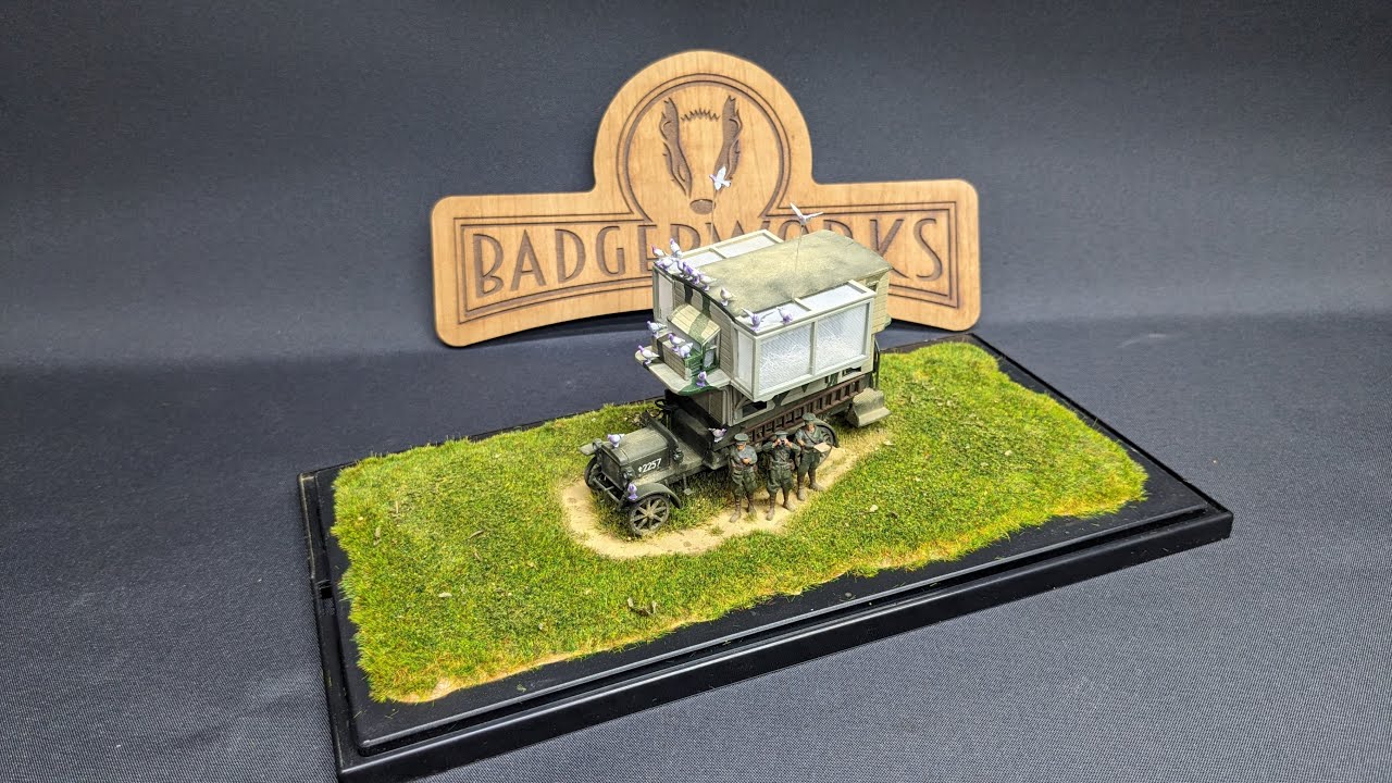 Building the Roden 1/72 scale WW1 B-Type Bus Pigeon Loft - Part three - all about that base