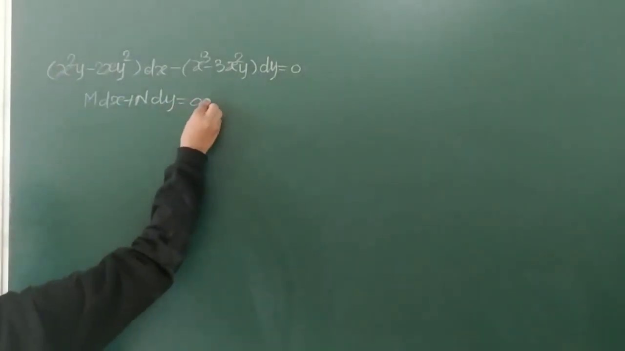 (x^2y-2xy^2)dx-(x^3x^2y)dy=0