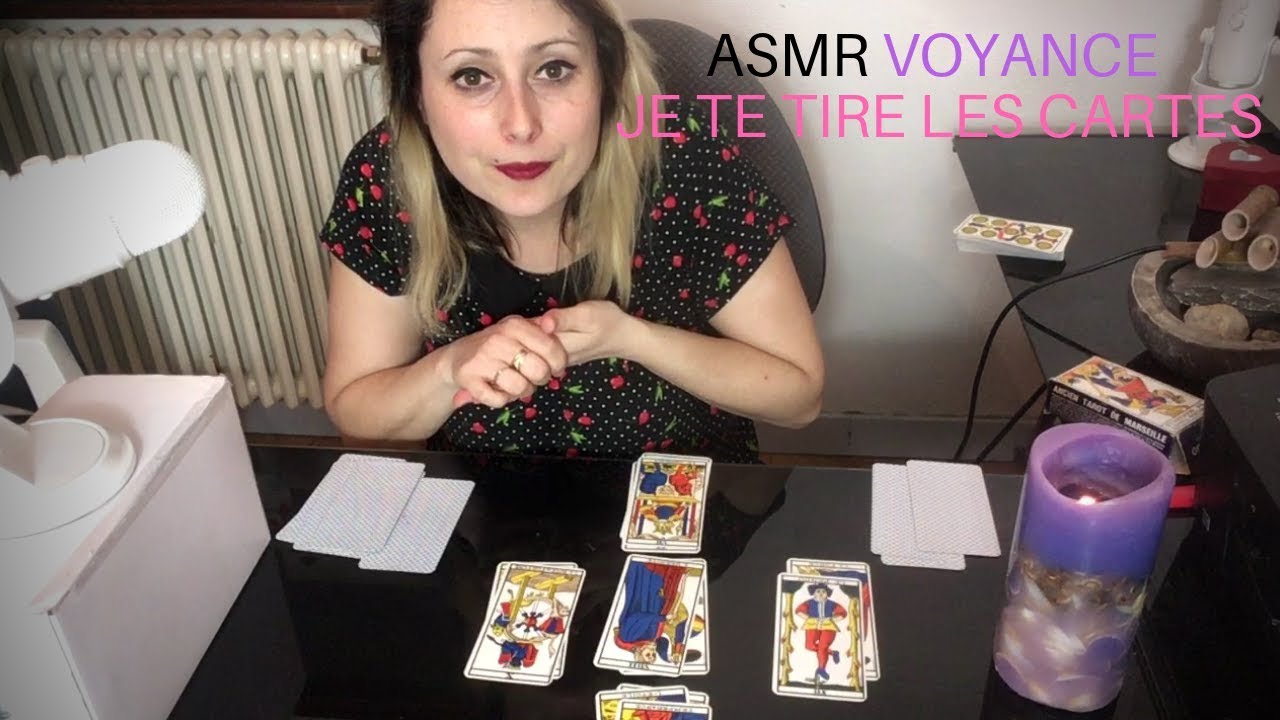 ASMR FRANCAIS ROLEPLAY VOYANCE ,JE TE TIRE LES CARTES! Clairvoyance i draw you the cards