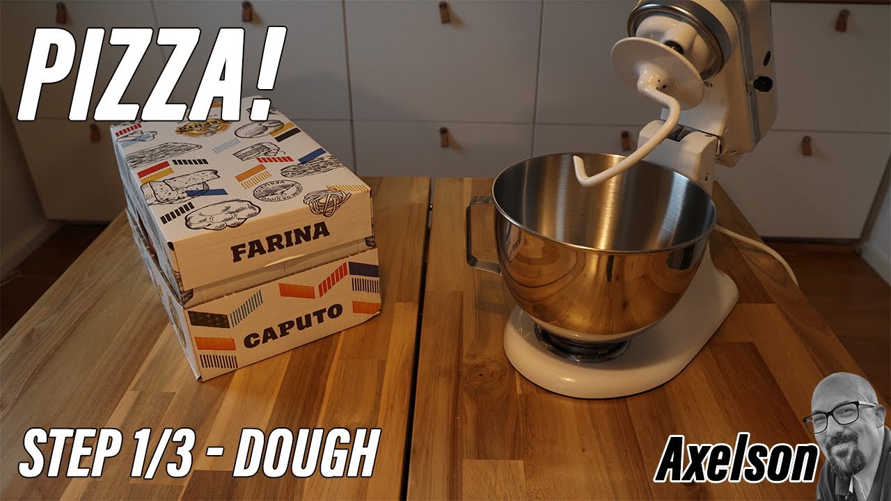 Perfect pizza - step 1 - making the dough (65% hydration)
