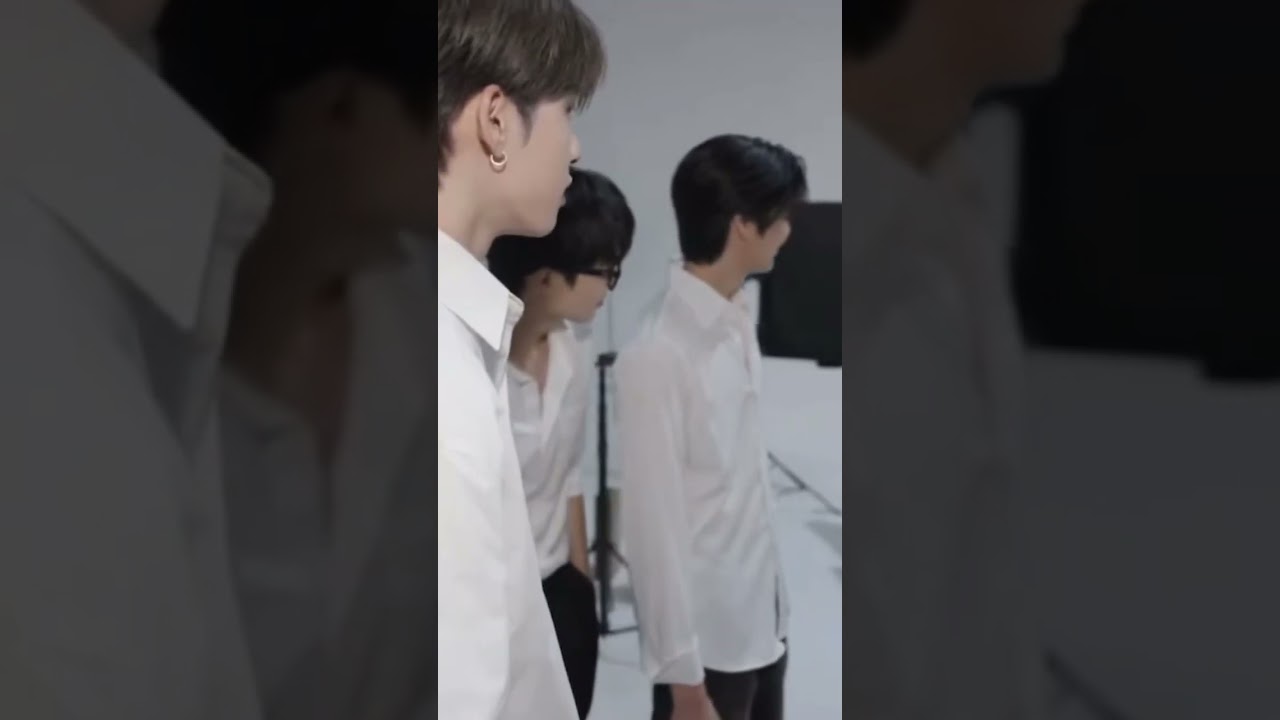 Tee&rsquo;s reaction to Por's shirt 🤭 #porteeteepor #teeteepor #ป๋อตี๋ตี๋ #porteetee #duangwithyou #bl