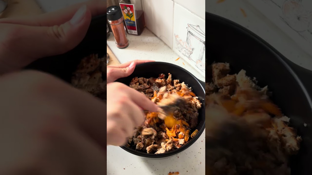 Making Salmon Fish Cakes in 11 seconds 