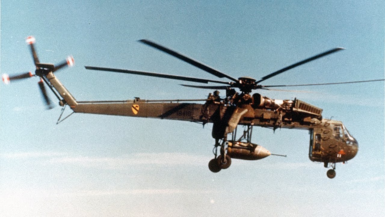 Как нести самое мощное обычное оружие войны во Вьетнаме — Sikorsky CH-54 Tarhe