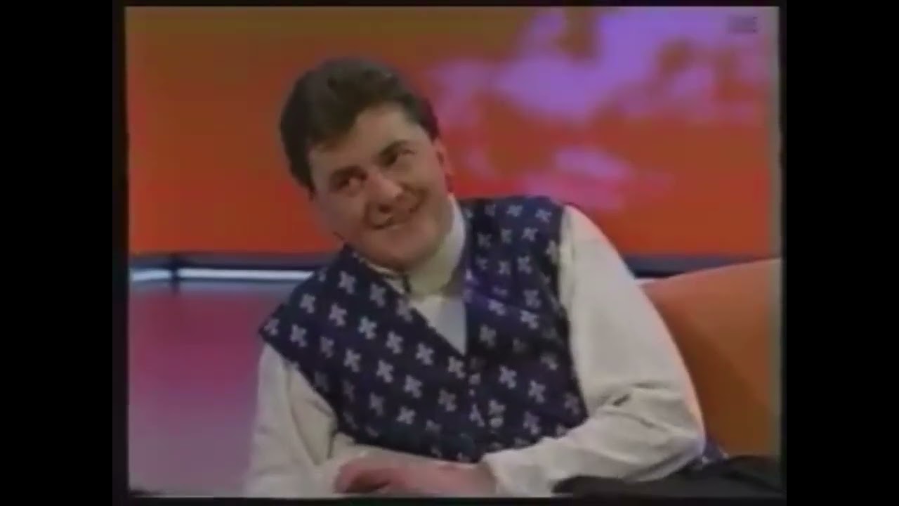 Joe Pasquale - I know a song that will get on your nerves- Des O&rsquo;Connor Tonight