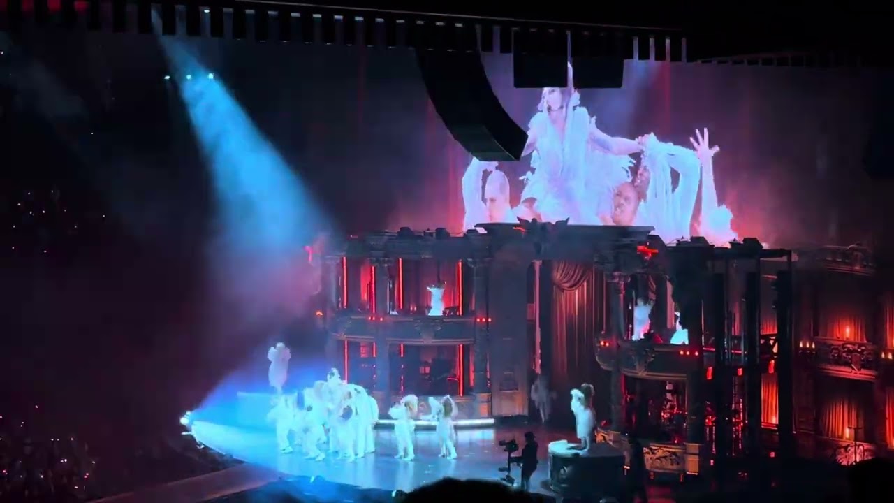 Bad Romance - Lady Gaga The Mayhem Ball Tour 2025