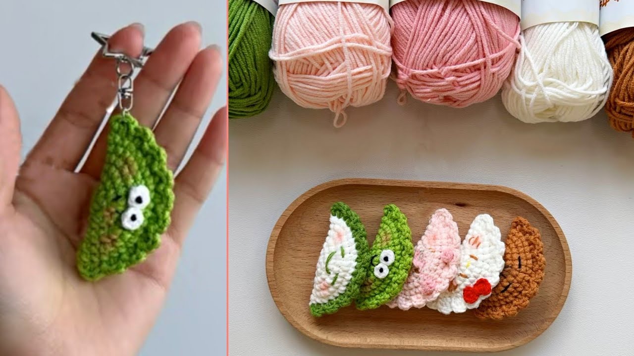 Easy Crochet Dumpling Keychain Tutorial | Cute & Fast Amigurumi for Beginners