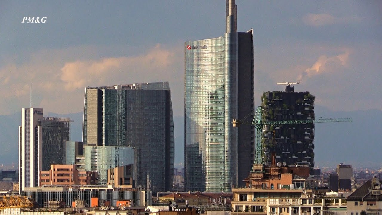 MILANO SCOPRI LA CITTÀ MILAN DISCOVER THE CITY