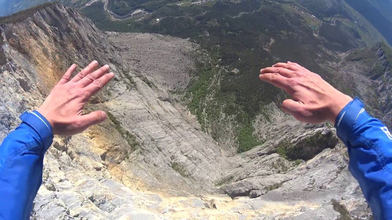 Tracking base jump at Monte Brento