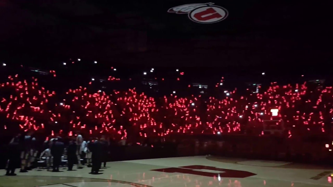 Utah Runnin' Utes Intro vs Arizona Wildcats 2016