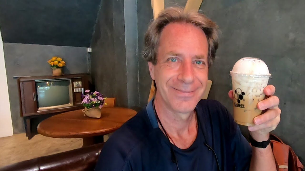 Chavee Cafe in Mae Sot (Thailand) - Great Place for a Saturday Morning Coffee