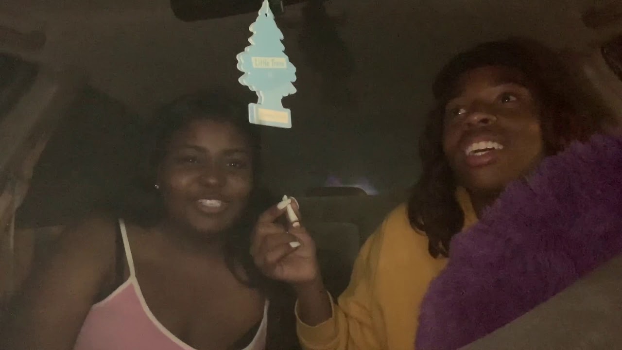 HOTBOX CHIT CHAT