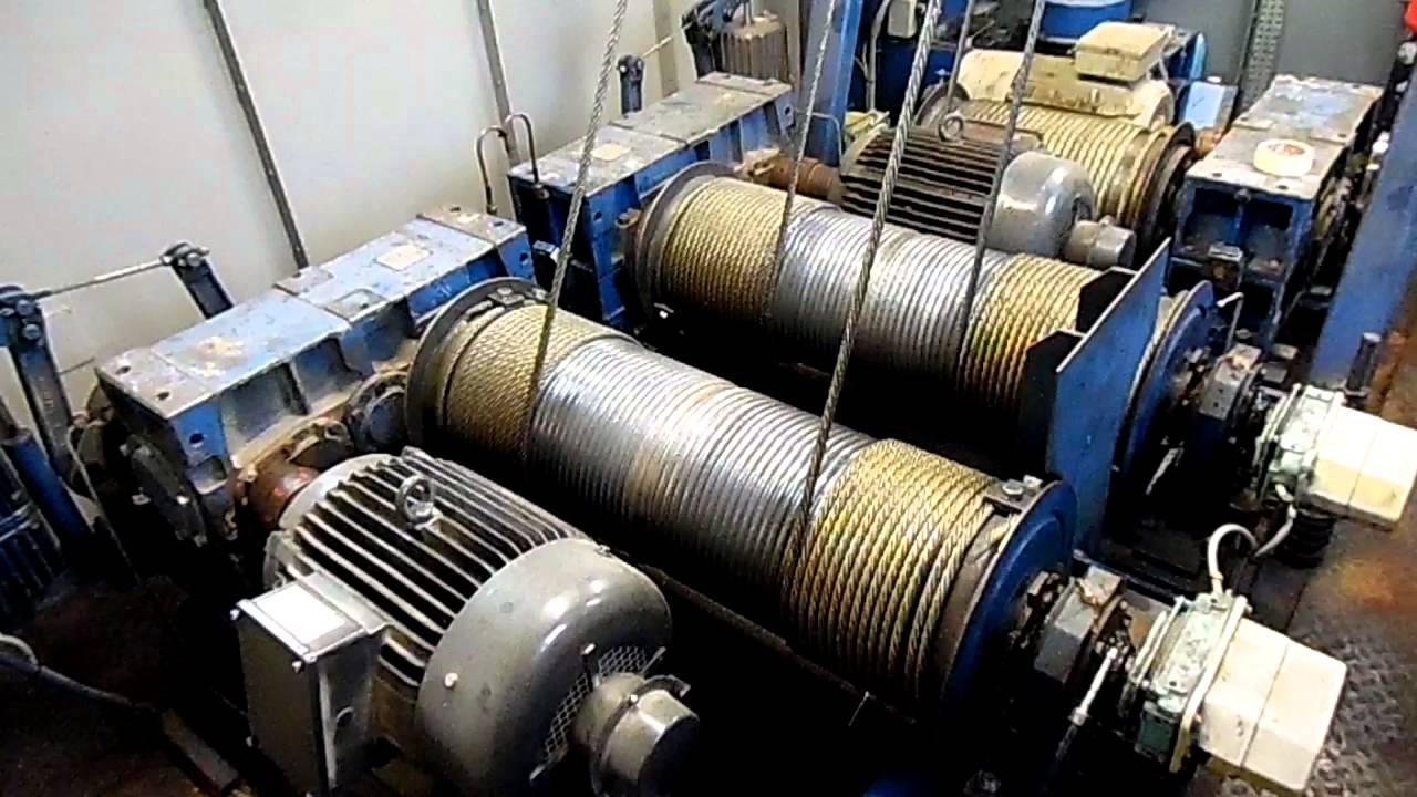 hmc crane engineroom