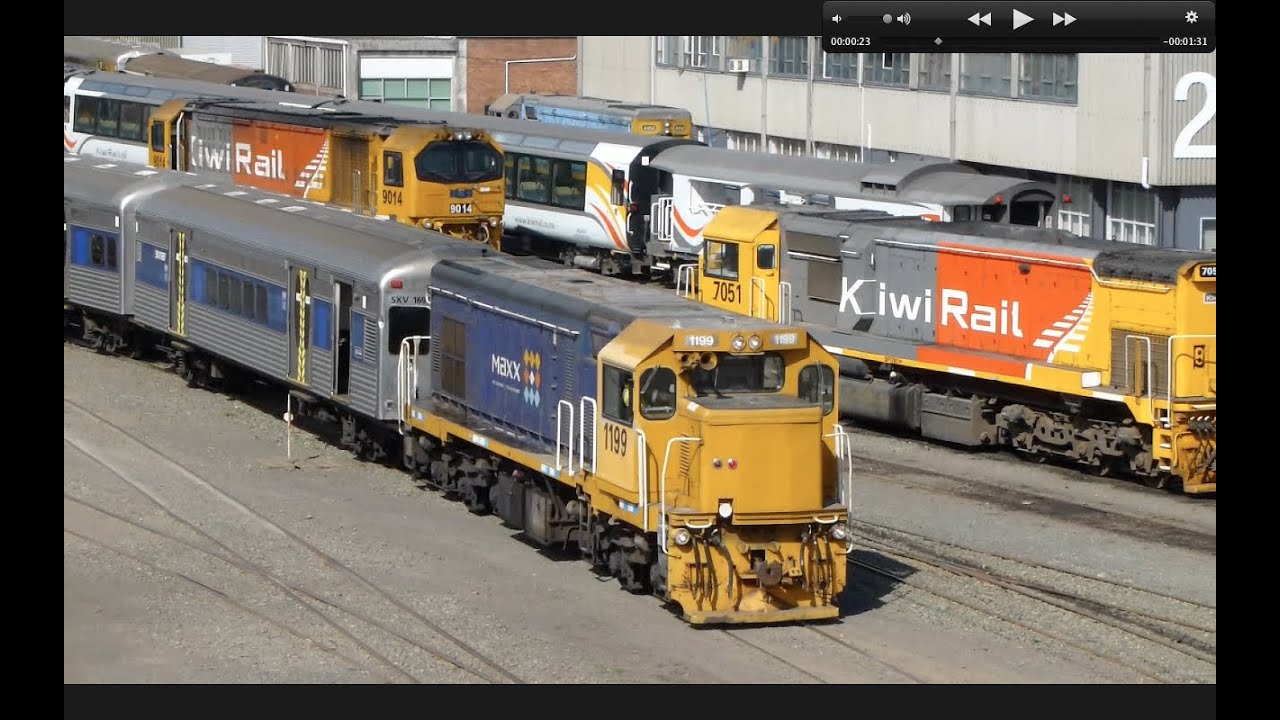 New Zealand Trains: Auckland - Westfield Station, 09Apr14