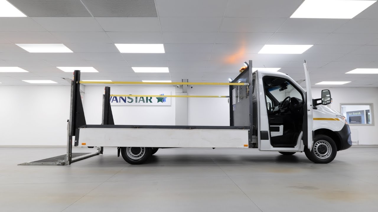 Mercedes-Benz Sprinter 315 2.0 3.5T Progressive Edition Dropside Arctic White  - KU73 XRF - VanStar