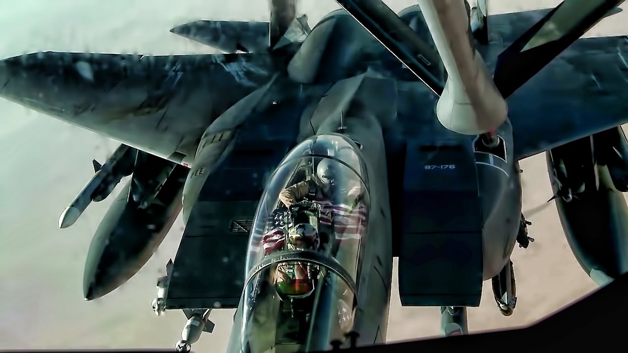 Warbirds Inflight • Aerial Refueling During Combat Missions