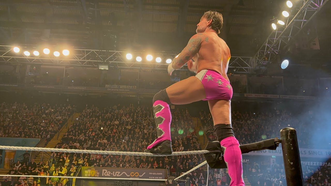 CM PUNK FULL ENTRANCE WWE NOTTINGHAM UK MARCH 2025 TOUR #wwe #wrestling