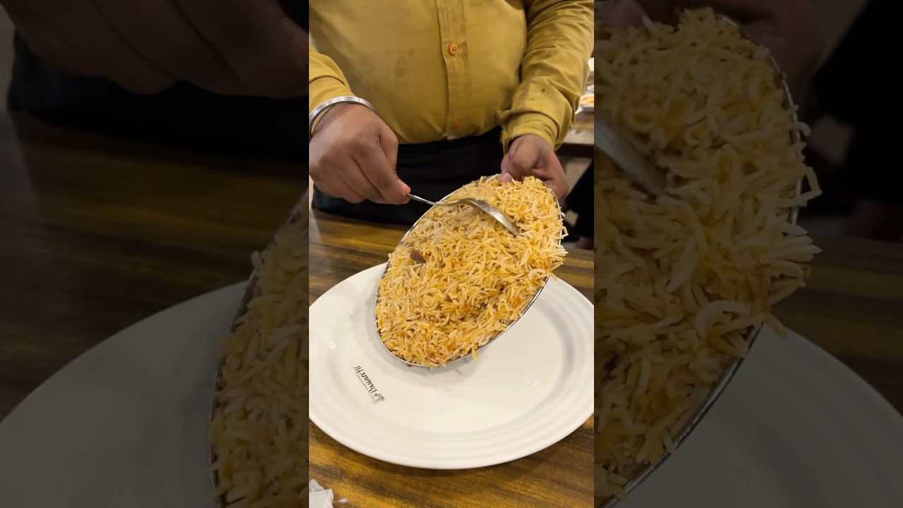 Famous bawarchi biryani in Hyderabad | Street food Hyderabad #food #foodie #streetfood #chicken