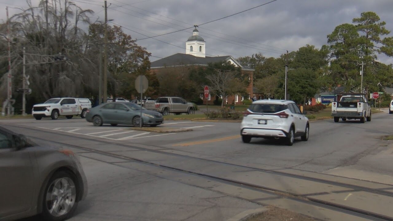 GDOT wants feedback on possible roundabout at tricky intersection in Statesboro