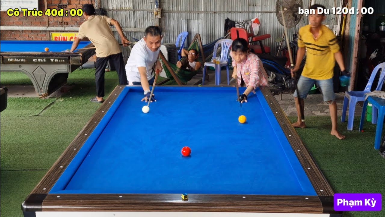 Trận đấu rất hấp dẫn và kịch tính vào phút cuối, giữa cô Trúc & bạn Du 