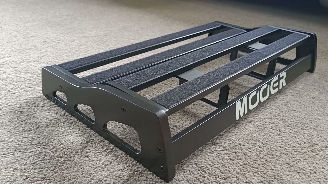 The only Pedal Board you need - Mooer TF16s Transforming Pedal Board