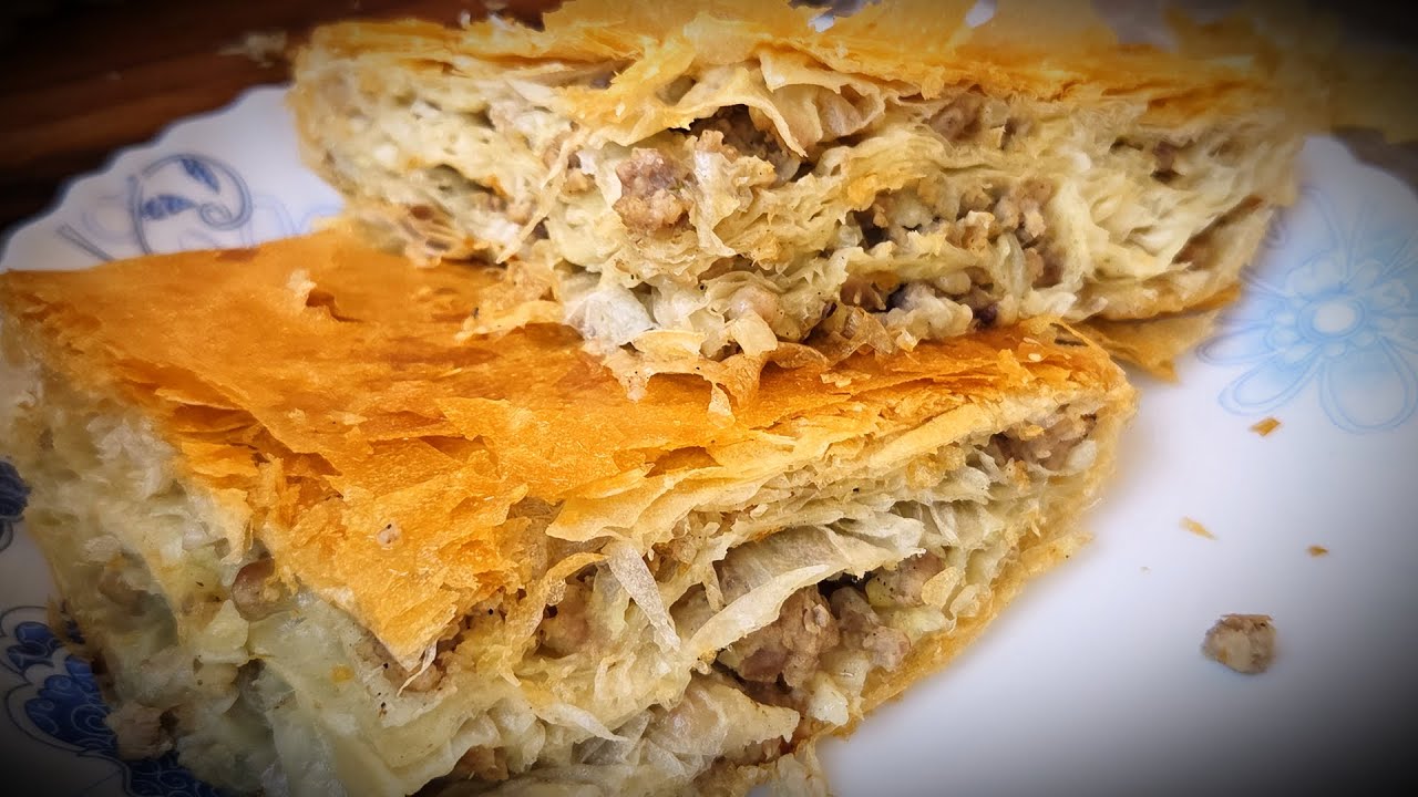 DOMAĆI BUREK SA MESOM ! MIRIS KOJI DUŠU GREJE I SRCE OTAPA  korica peva pod prstima!
