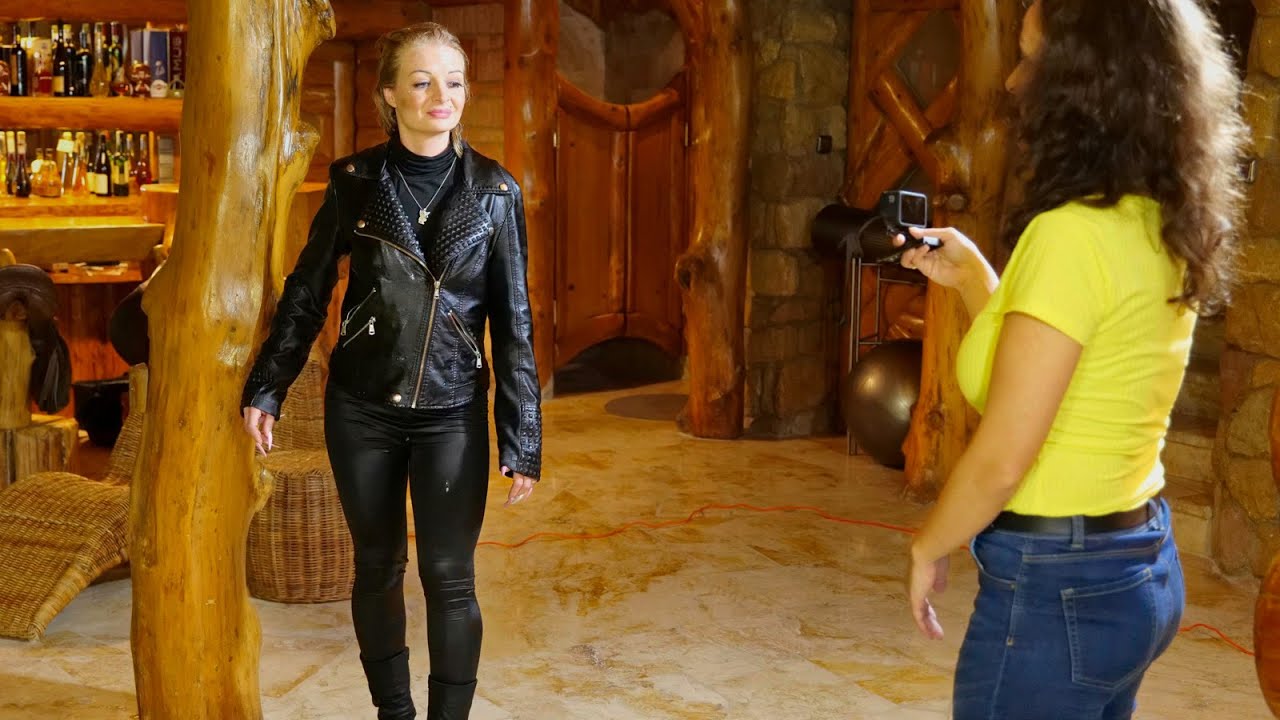 Wetlook Interview with Enna after T1082c1 Wetlook Hunter session.