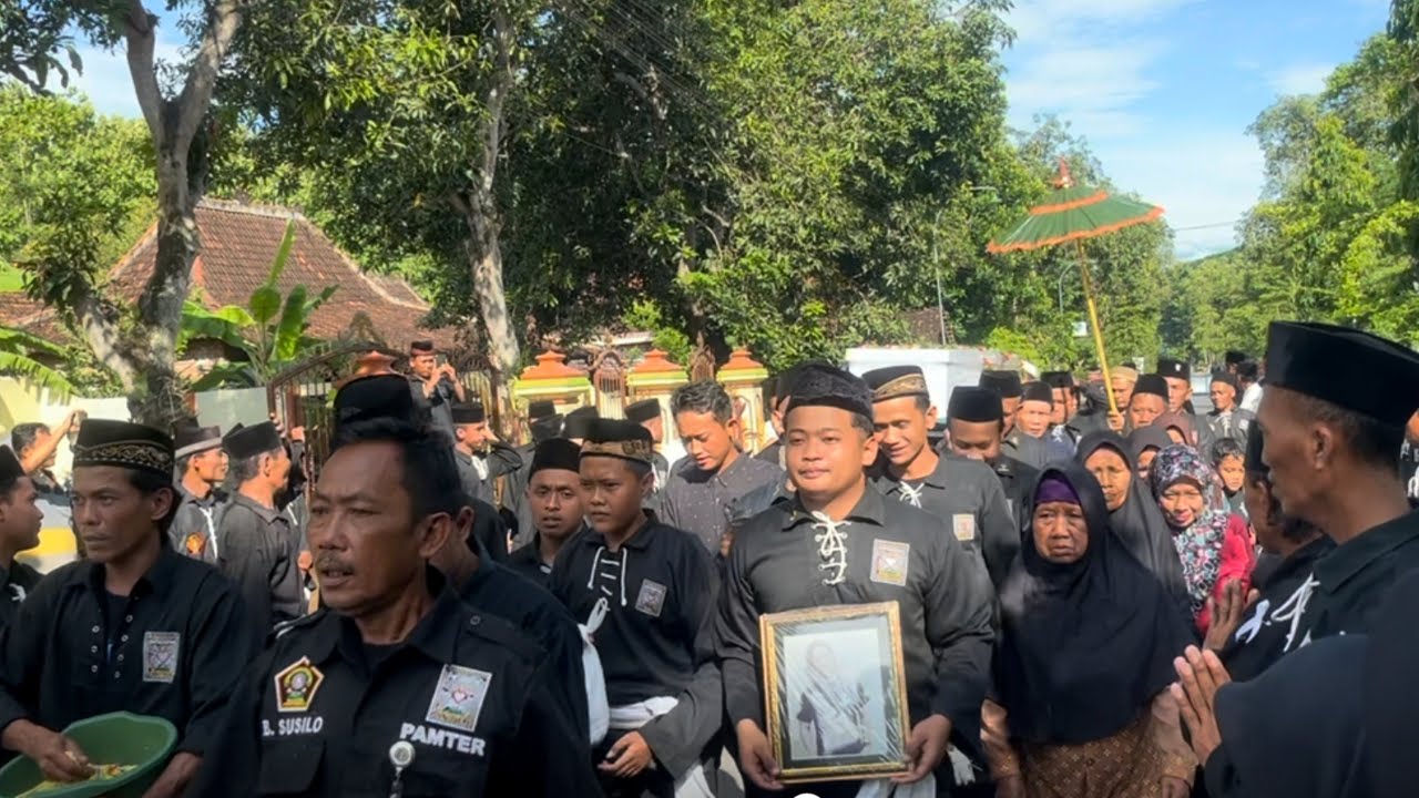 Penghormatan Terakhir Warga PSHT Wafat di Malaysia
