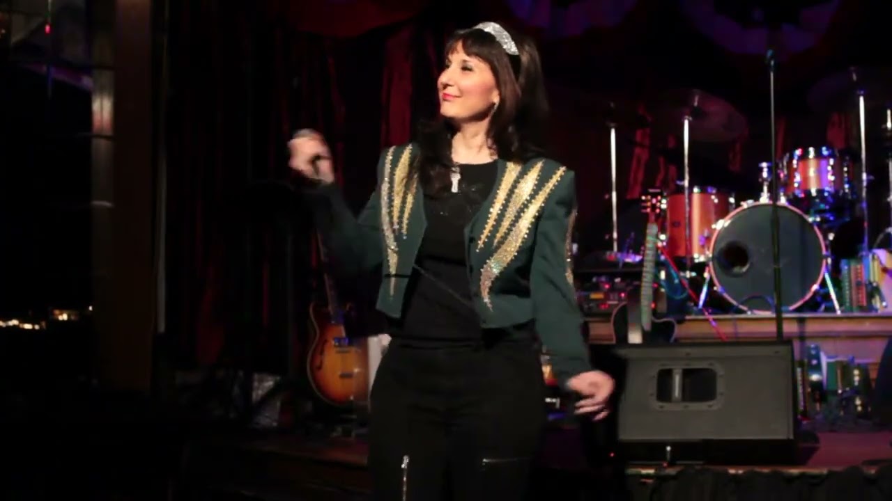 Tracy Kay Houston sings 'Got A Lot Of Rythym' at MJs Elvis Rockin Oldies video
