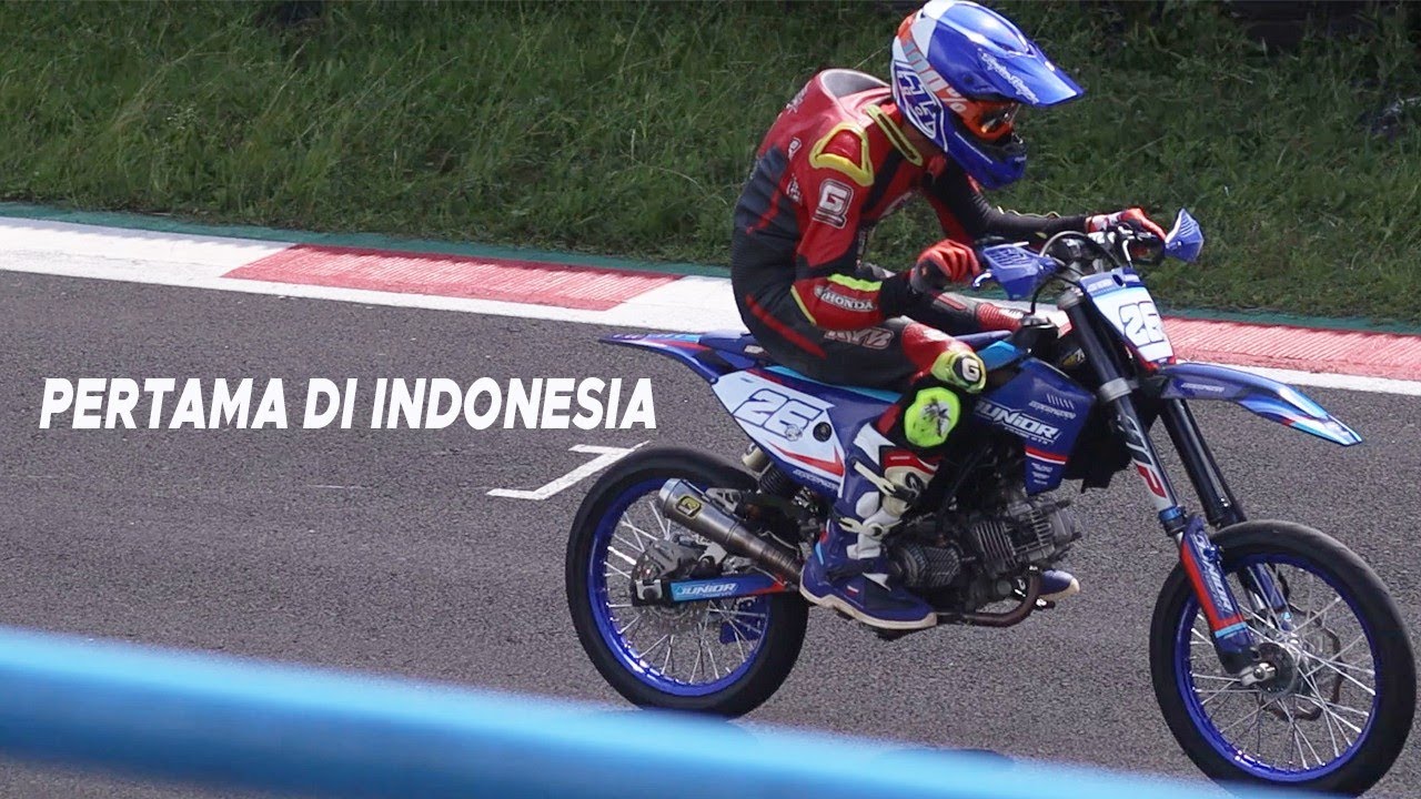 DiPANTAU Pembalap ROADRACE Indonesia..Se EDANSSS inikah Bebek Modif SUPERMOTO JAJAL Sirkuit ASPAL!?