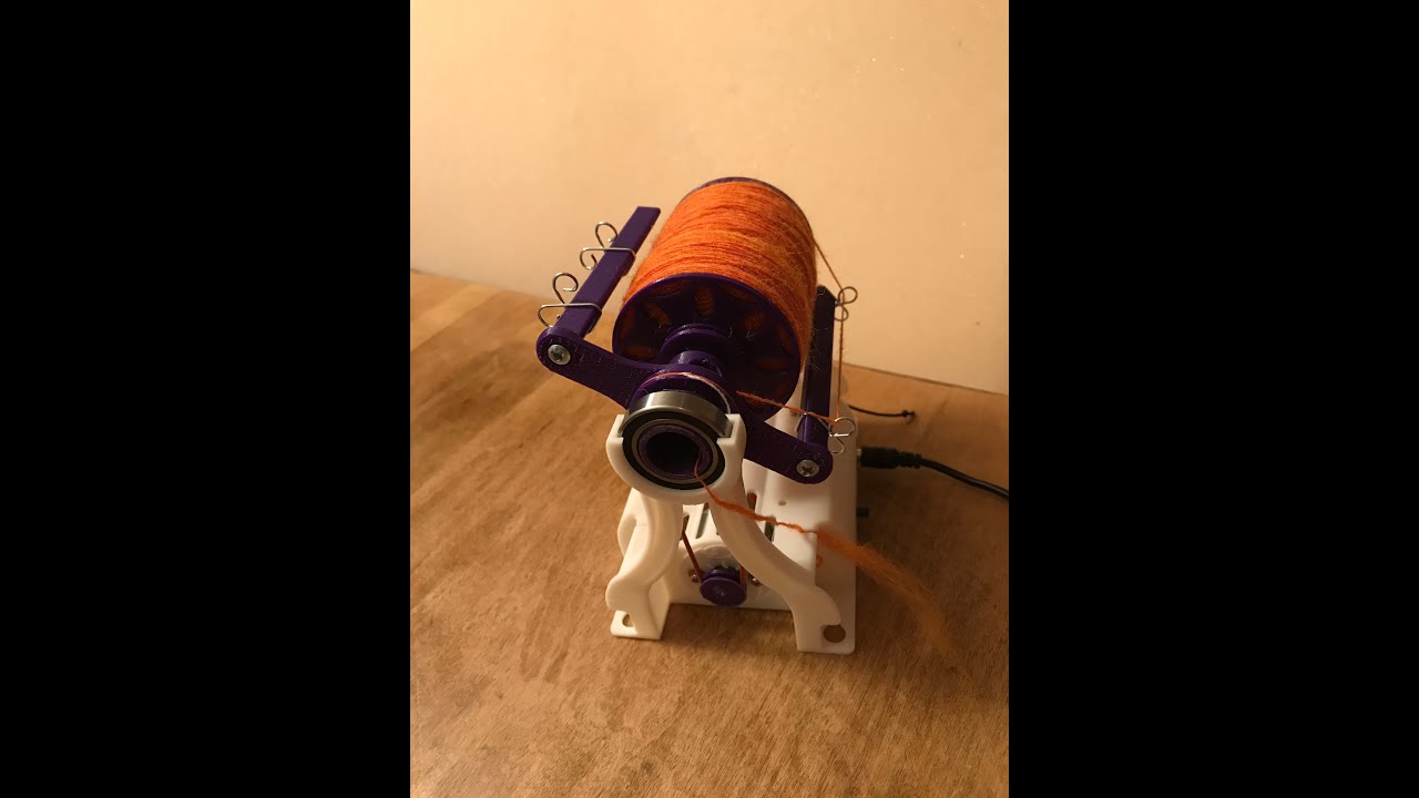 Spinning and Plying on The EEW Mini 2