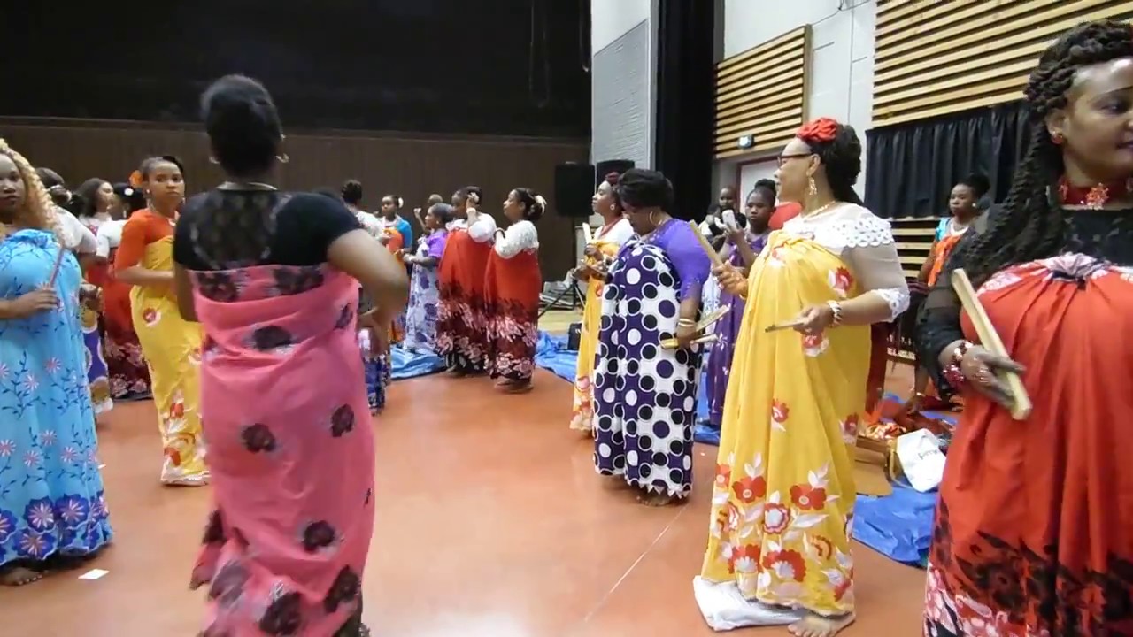 Mbiwi Passion Music & Niya Ndjema de Roanne 2016