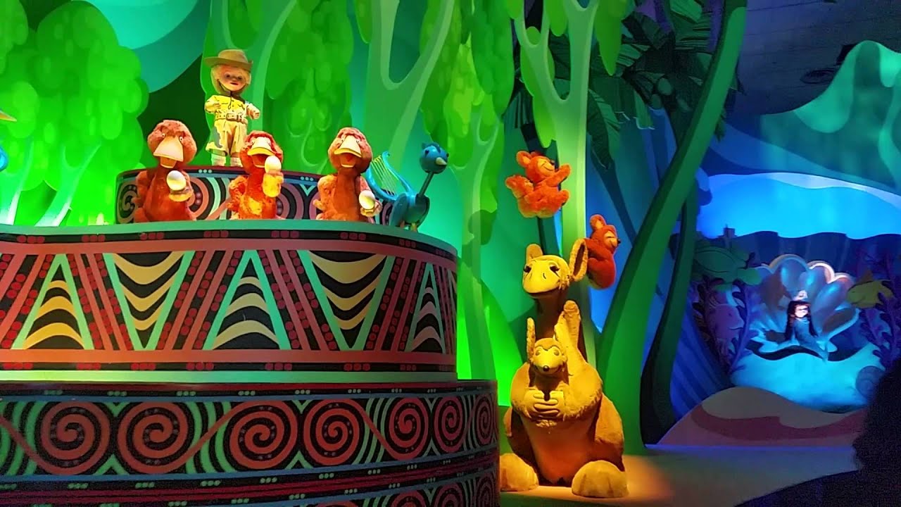 It's a small world -disneyland paris