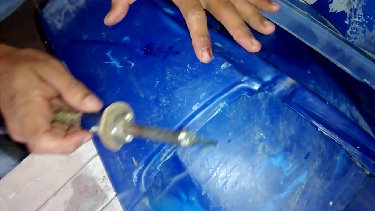 Pintura em moto, tornado parte 1 Soldando plásticos