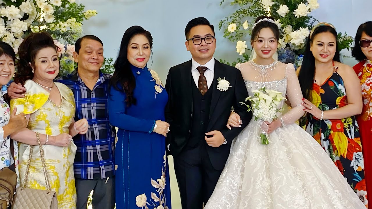 Trực Tiếp Rất Nhiều Ns Đến Dự Đám Cưới Con Trai NSUT Phượng Hằng