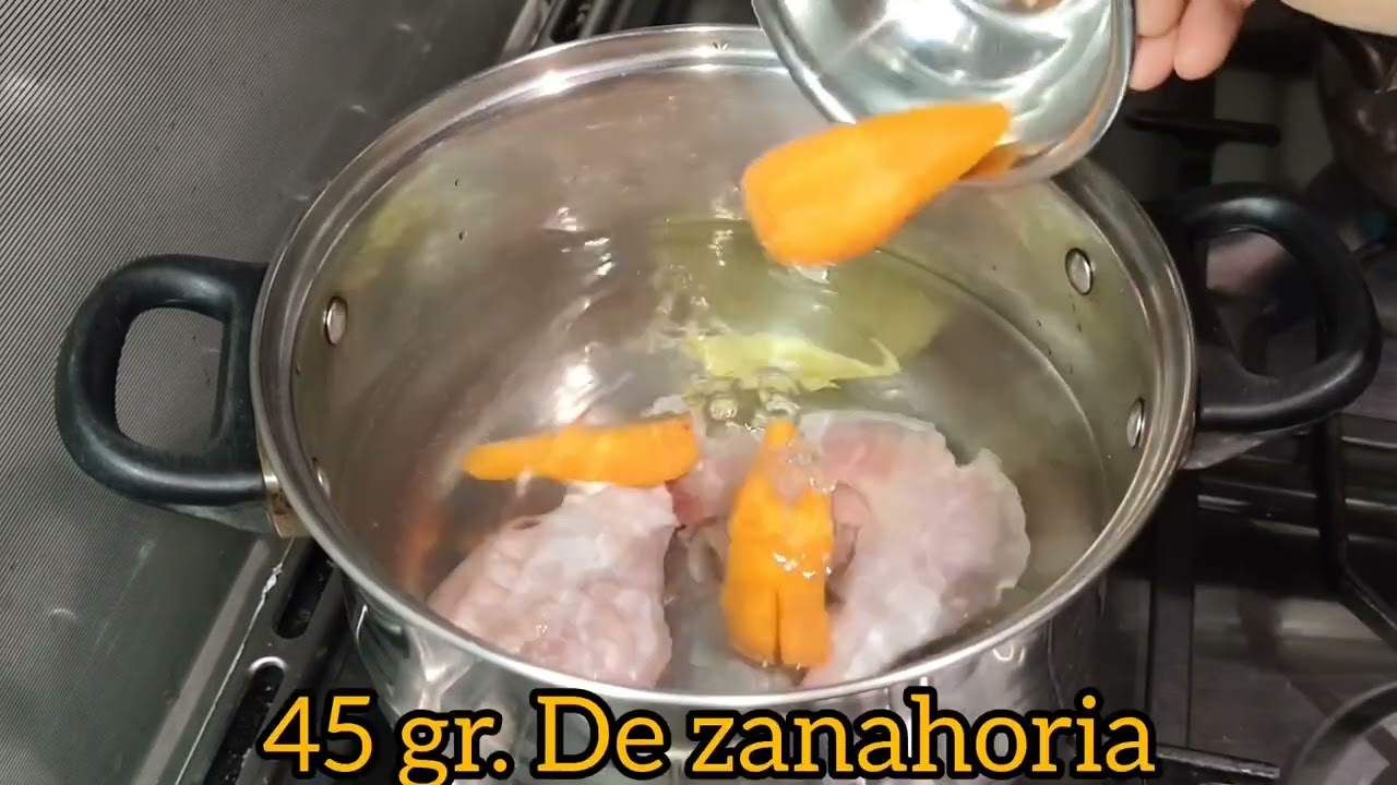 Cómo preparar caldo de pollo? Fácil, delicioso y nutritivo 😋🍽️👍#recetas #canaldecocina #casera 